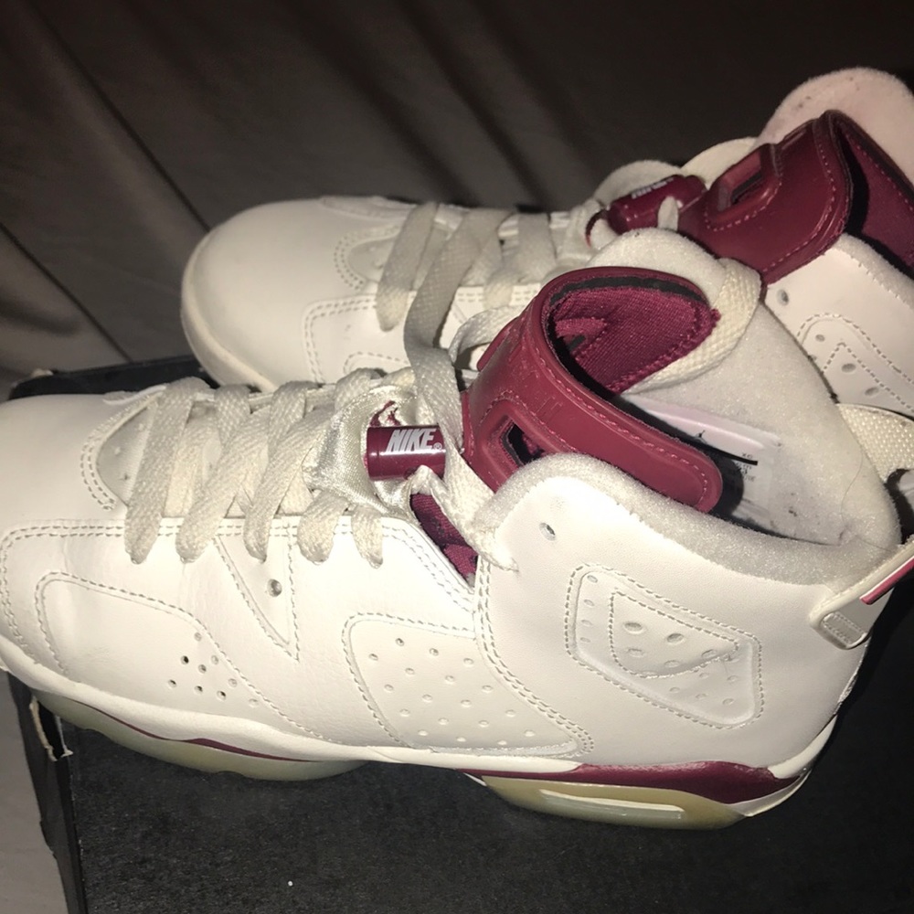 Retro 6 Jordan’s size 4